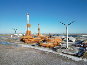 Commercial wind turbine and clean energy investment in Nova Scotia